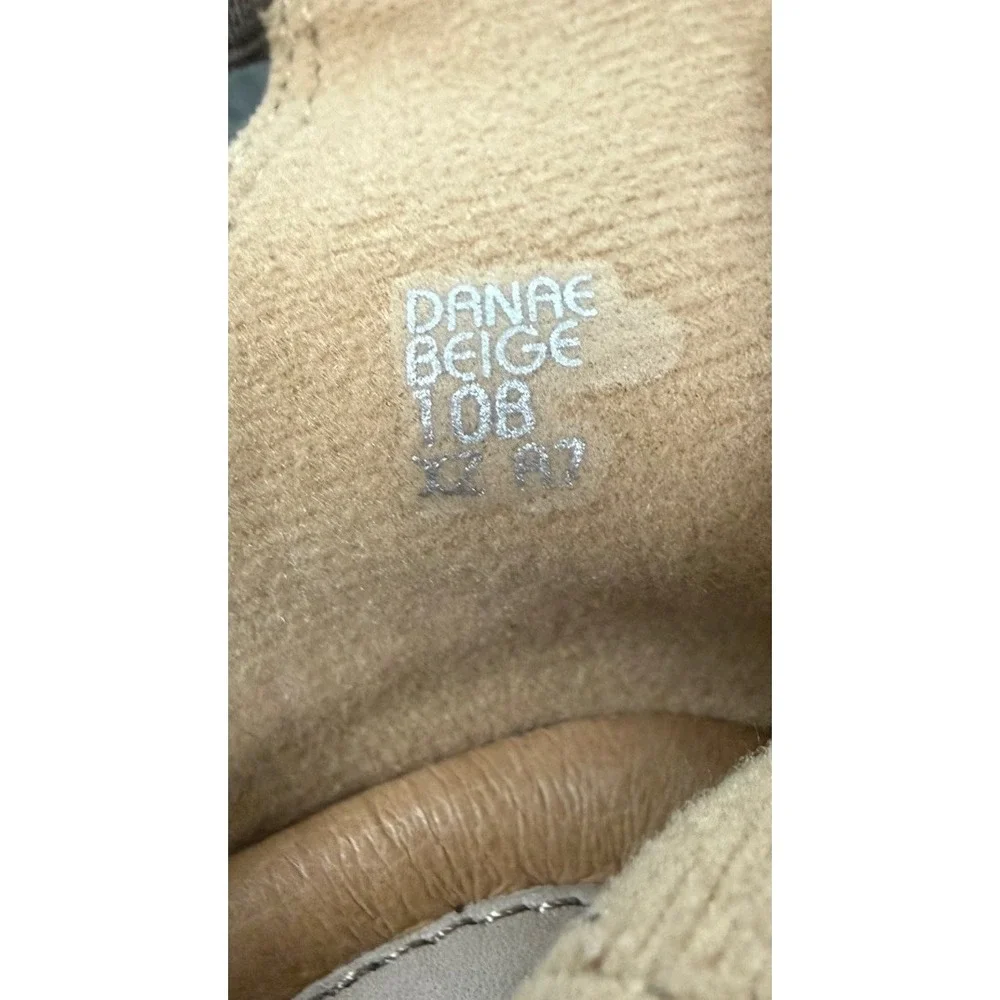 Earth danae leather